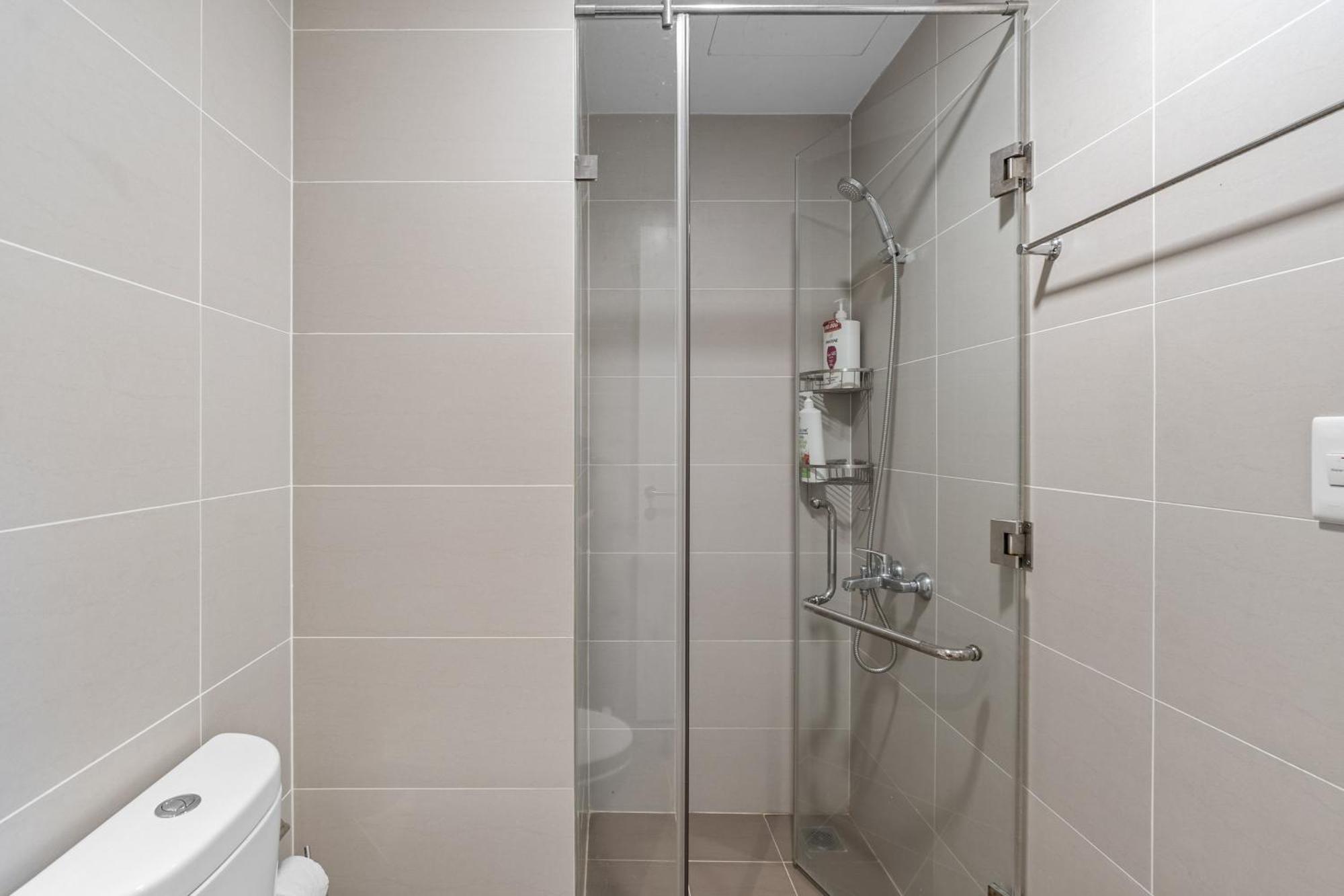 Cozy 2 Bedrooms Condo In T1 Masteri Thao Dien, Fully Furnished With Full Amenities Ho Chi Minh-Byen Eksteriør billede